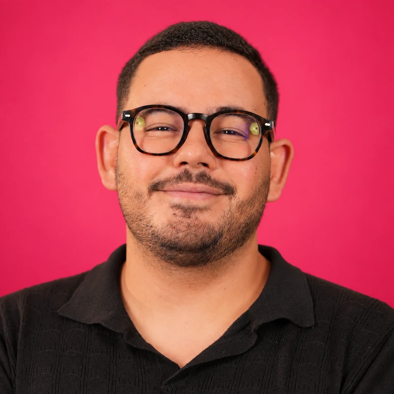 Adel, Account Manager