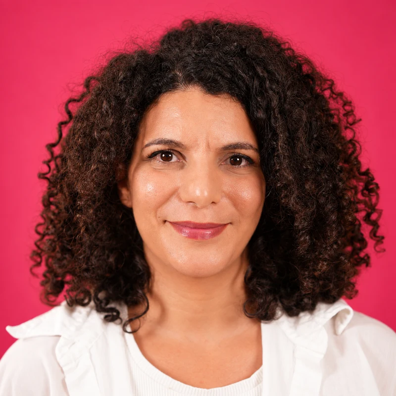 Amal, Graphic Designer