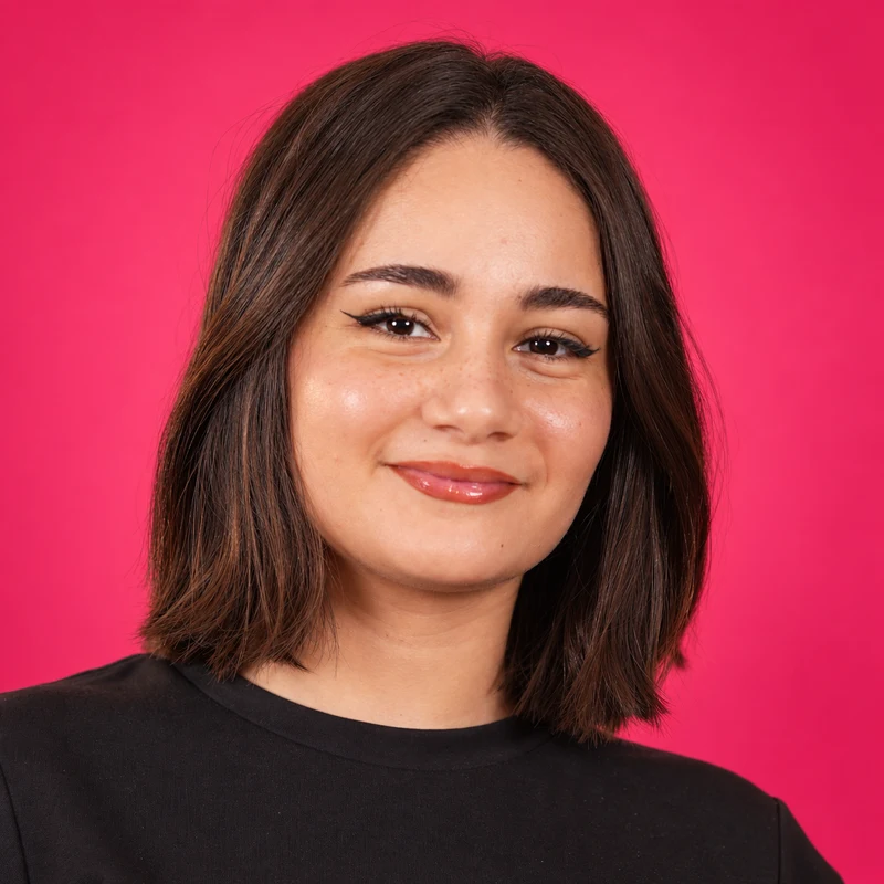 Bouthayna, Copywriter