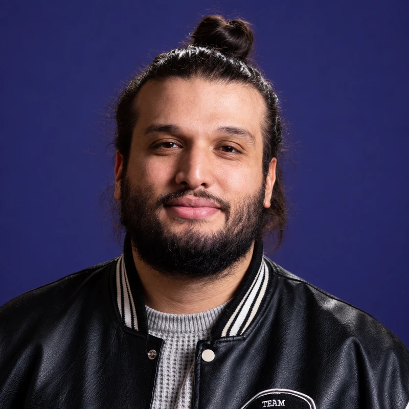 Nour, Copywriter