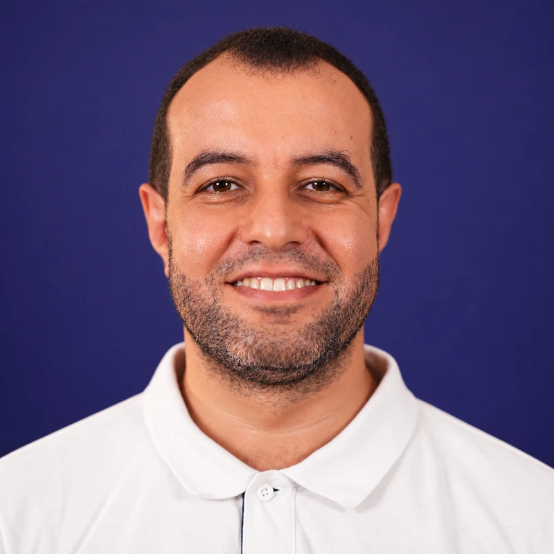 Seif, Digital Manager