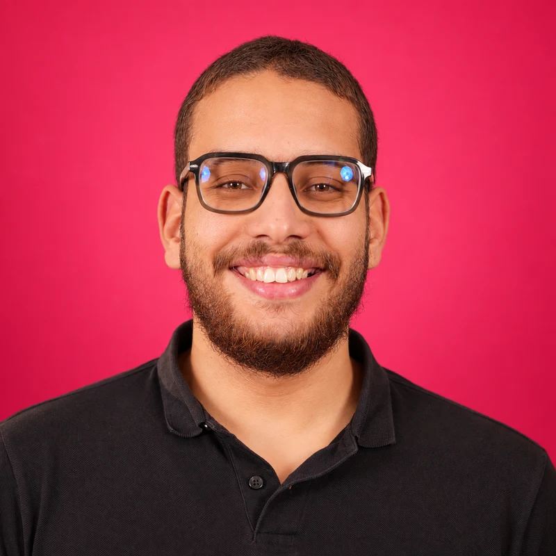 Youssef, Community Manager